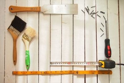 DIYに使用する合板木材や工具